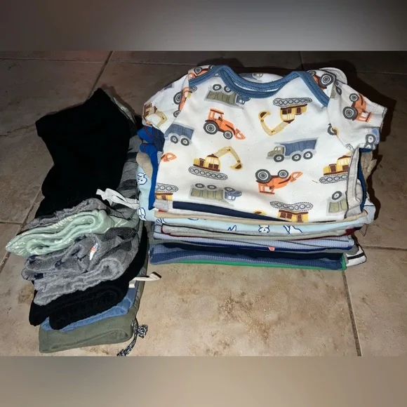 ‼️EUC: 3-6 Month Baby Boy Bundle - Picture 3 of 4